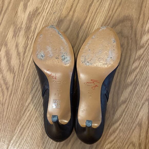 Coach New York Seneca Black High  Heeled Ankle Booties Side Zipper (Size 7.5B) - Picture 6 of 10